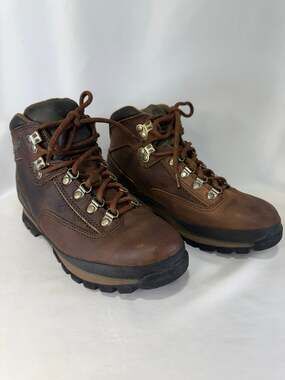 Timberland Brown Leather Hiking Boots Vintage Outdoor Lug Sole Size 7.5